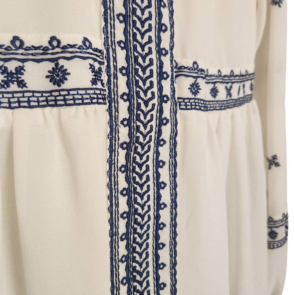 Stella & Dot MAETTE Cream Navy Blue Embroidered V-Neck Boho Peplum Blouse Small - Picture 3 of 7